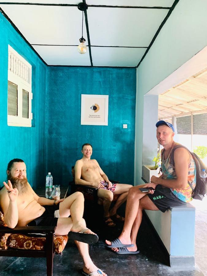 Sun Shine Guest House 尼甘布 外观 照片